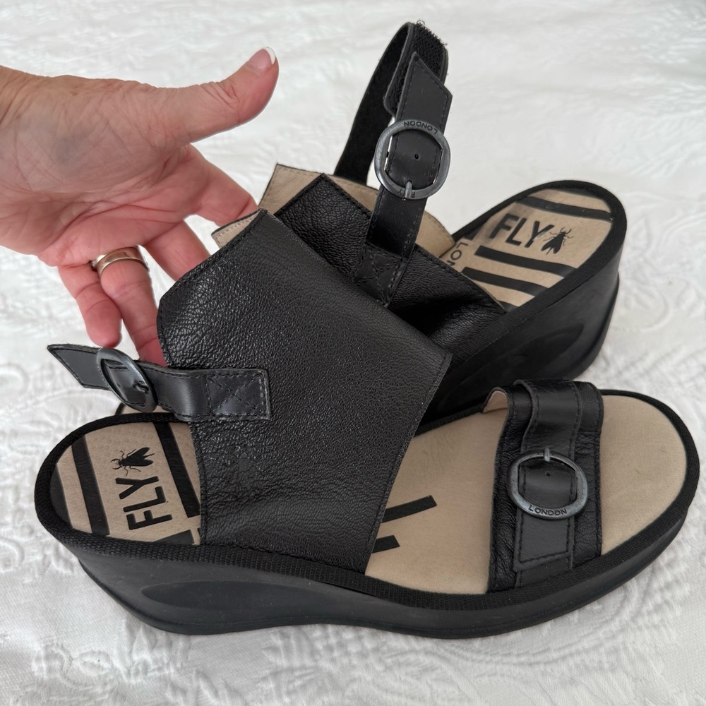 Fly London Black Leather Platform Strap Sandals EU 39